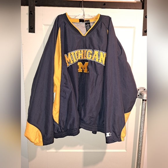 Vintage NCAA Michigan university Wolverines Starter Jacket - Picture 1 of 11